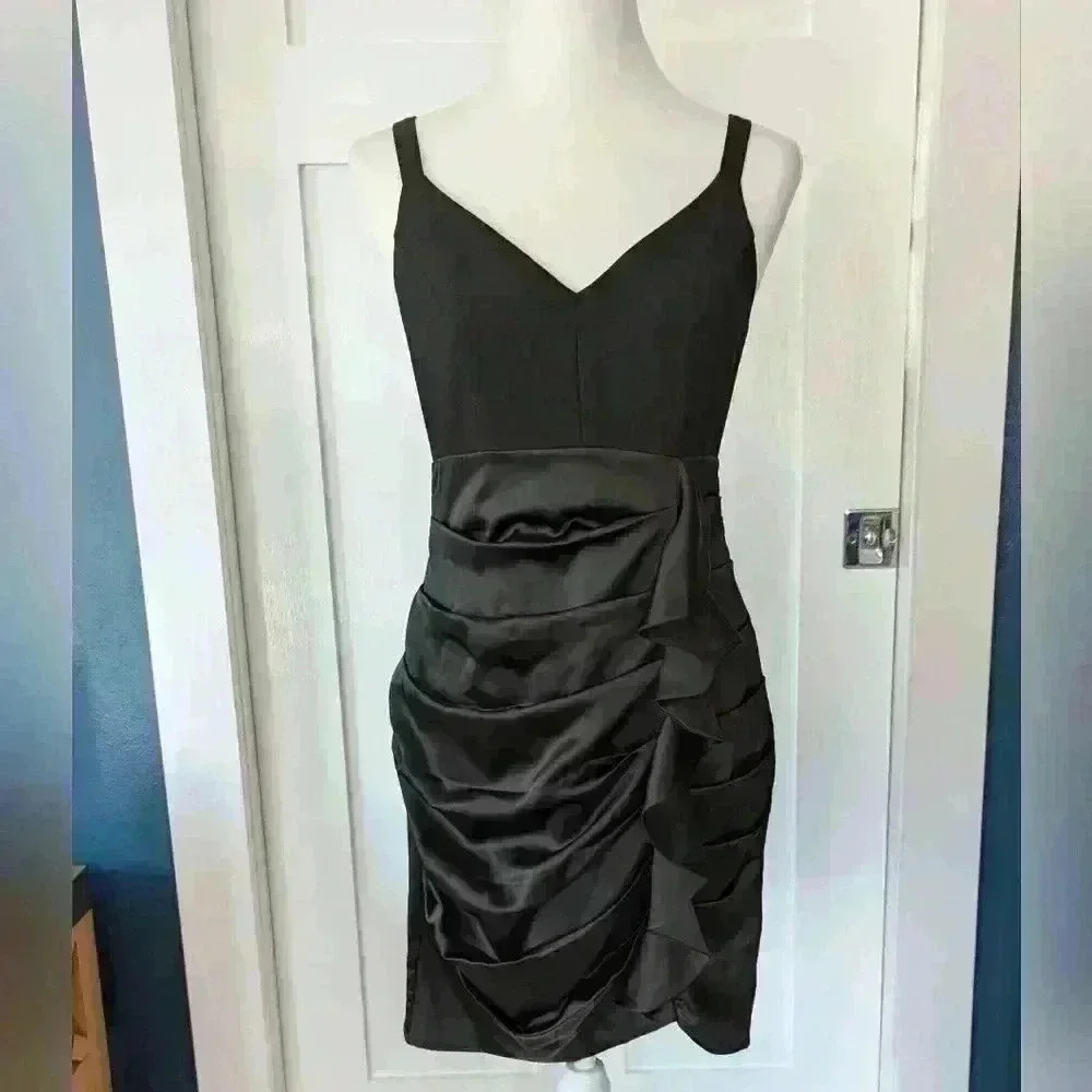 Adelyn Rae Black Sleeveless Sheath Cocktail Party Dress Size S. - Picture 2 of 8